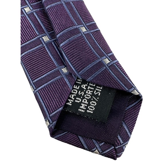Geoffrey Beene Purple w/Blue  Squares 100% Imported Silk Men’s Tie Made In USA - Picture 6 of 7